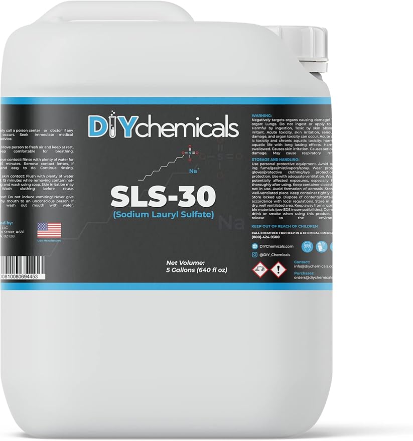 Sodium Lauryl Sulfate - Engine Degreasers Floor Cleaners and Car Wash Products - Made in USA (1 Quart)