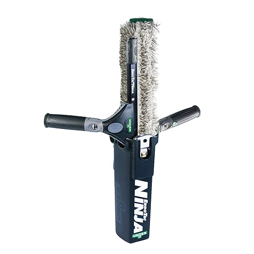 Unger Commercial ErgoTec Advanced Window Cleaning Ninja Kit 4-in-1 – Squeegee Scrubber Tool Holder Microfiber Cloth – Professional Indoor/Outdoor Window Cleaning Equipment WNK12
