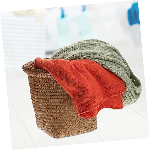 1Pc Straw Woven Wastebasket Rubbish Container for Home Office Kitchen and Bathroom Versatile Trash Can for Waste Paper Flowers and More Design Random Color