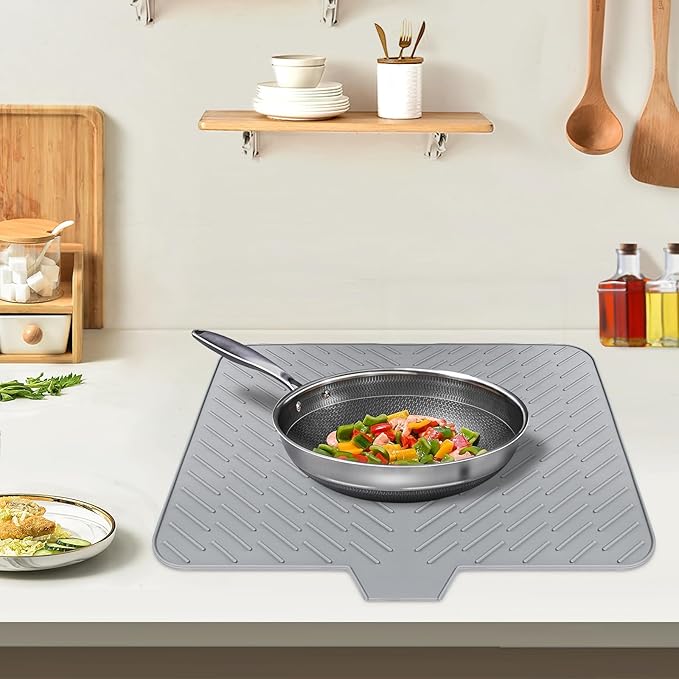Silicone Dish Drying Mat with Built-in Drain Lip Dish Drying Mats for Kitchen Counter Hygienic Ultra Absorbent Dish Drying Pad Sturdy Compact Easy to Clean Tray Prevents Water Build Up (Black)