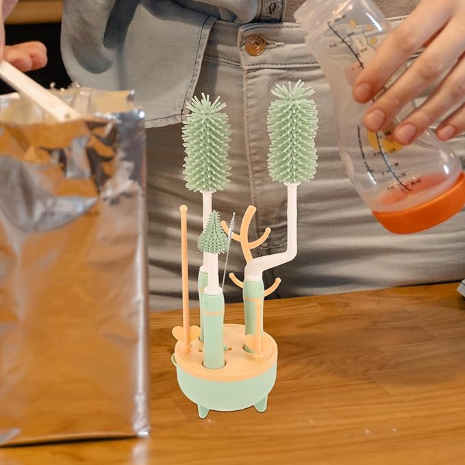 Multifunctional Bottle Brush Set with Extra Long Handle and Stand for Cleaning Milk Bottles and Straws Green Suitable for Feeding