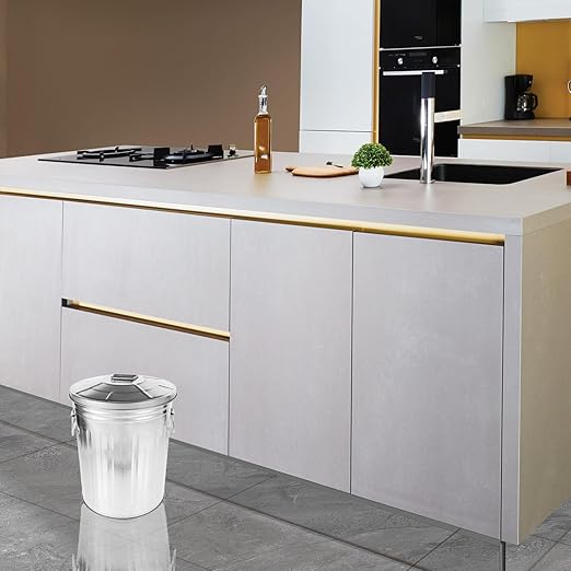 BESTOYARD Stainless Steel Trash Can with Lid 8L Outdoor Dog Poop Garbage Can Retro Round Wastebasket Container for Farm Kitchen Garbage Daily Waster Storage 29.50X22.50X22.50CM Silver 561037HE52R