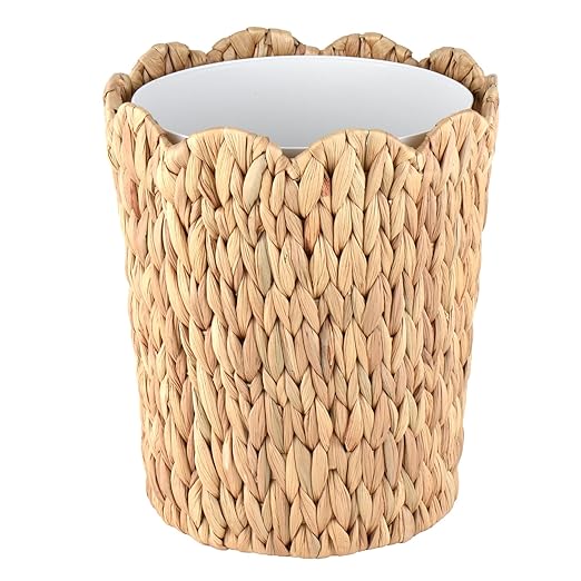 3.5 Gallon Scalloped Edge Wicker Waste Basket with Removable Plastic Liner Handwoven Rattan Trash Can for Bathroom Bedroom Office Home