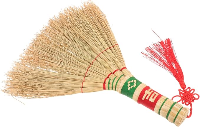 FRCOLOR Household Bed Broom Traditional Chinese Style Cleaning Brush for Sofa and Bed Portable Dust Sweeper for Home Kitchen and Office Use
