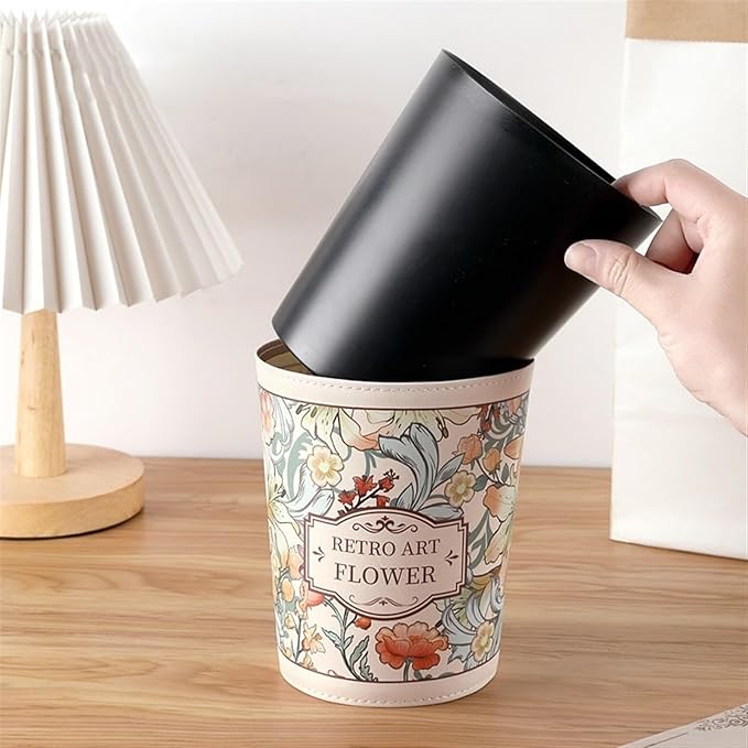 Indoor Trash Can Small Desktop Trash Can Open Top Round Trash Bin Vintage Leather Wastebasket with Plastic Inner Bin for Living Room Bedroom Office Garbage Can(Green)