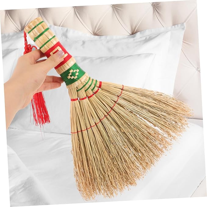 FRCOLOR Household Bed Broom Traditional Chinese Style Cleaning Brush for Sofa and Bed Portable Dust Sweeper for Home Kitchen and Office Use