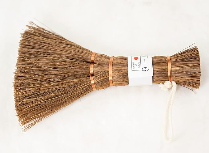 Japanese Masakuni Professional Bonsai Tools Broom Hemp Palm Brush - 4.75x 3 (V-6)