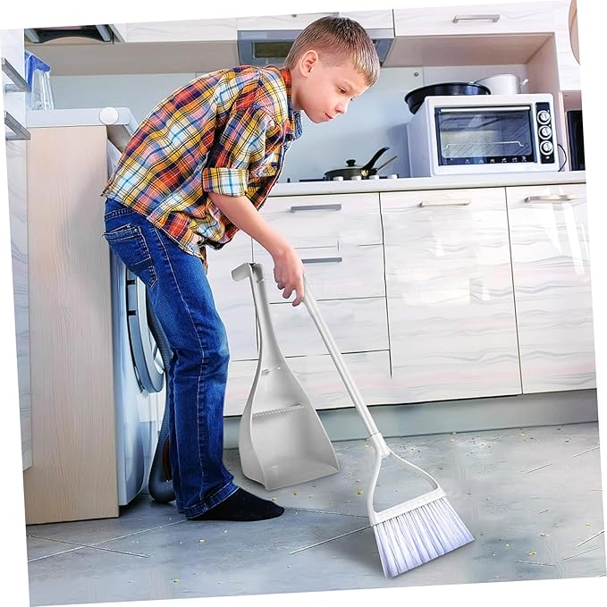 1 Set Mini Broom and Dustpan Freestanding Hand Broom for Rv and Home Use Cleaning Brush for Kitchen Bedroom and Car Small Dustpan Design