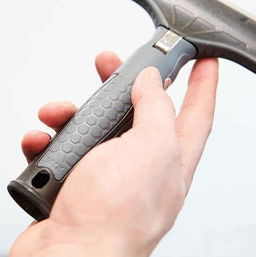Unger Commercial ErgoTec® Ninja 4 Glass Scraper with Blade and Safety Cap – Adjustable Angle for Efficient Window Cleaning EN100