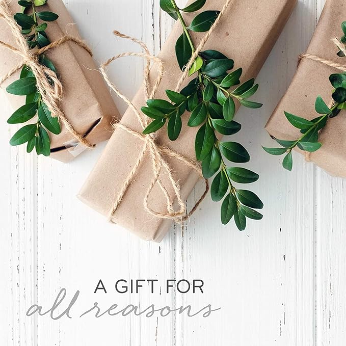Thymes Frasier Fir Candle – Pine Needle Design – Holiday Scented Candle – Notes of Crisp Siberian Fir Cedarwood &amp Sandalwood – Luxury Home Fragrance Gifts for Women &amp Men – Gold (Gilded 6.5