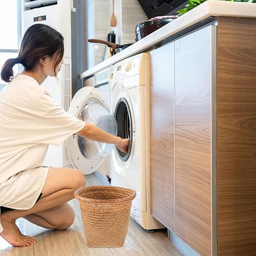 Straw Woven Wastebasket Medium Garbage Can for Office Home Bathroom Handwoven Rattan Trash Bin with Stylish Design for Paper Tissues and More Random Color