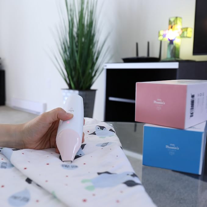 Little Martin’s Ultrasound Cleaning Pen – Handy Portable Handheld Stain Removal Fighter Washing Machine – Laundry Cleaning at Office Home Outdoor Traveling Emergency – Environmentally Friendly (Pink)