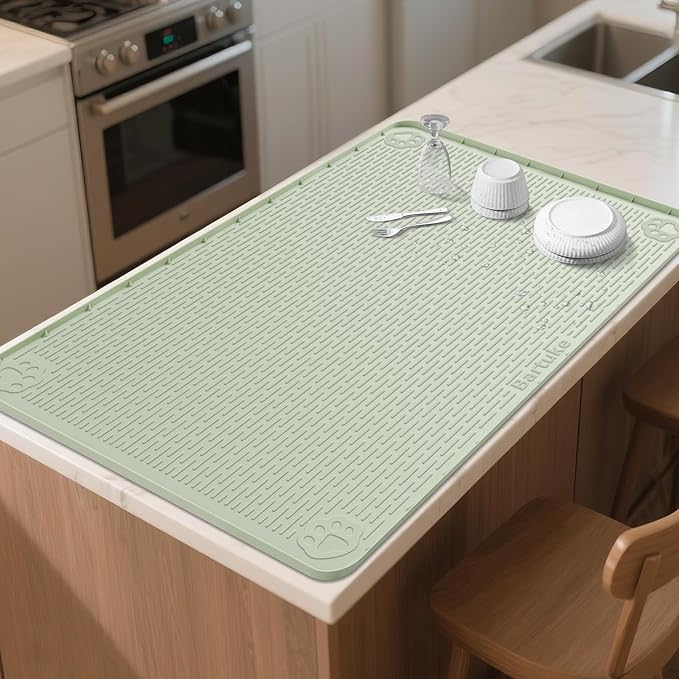 Kalolary Extra Large Silicone Dish Drying Mat 40 x 28 Drying Drainer Pad for Kitchen Counter Silicone Under Sink Mat with Raise EdgeWaterproof Pet Feeding Mat Bar Mat Non-Slip (Green)
