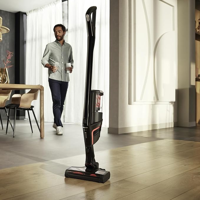 Miele Triflex HX1 Plus Cordless Stick Vacuum Cleaner 60 min runtime Obsidian Black / Red