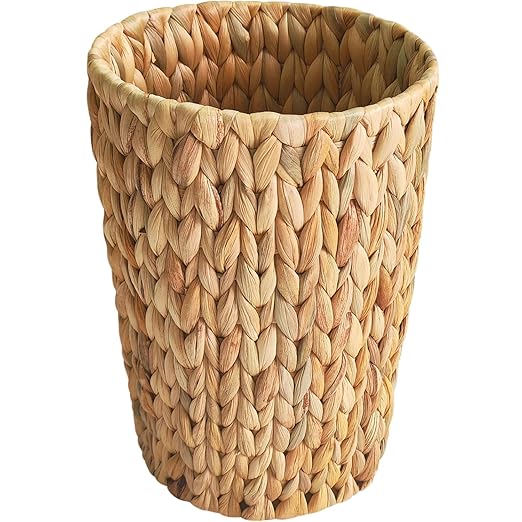 2 Gallon Wicker Trash Can Woven Water Hyacinth Wicker Waste Basket for Bathroom Small Trash Can for Bedroom Round Garbage Can for Boho Decor Bedroom Bathroom