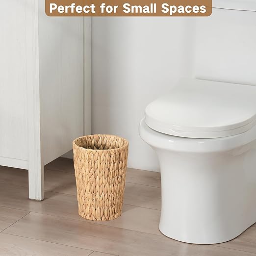 2 Pack Wicker Trash Can Small Bathroom Trash Can 2 Gallon Woven Natural Water Hyacinth Waste Basket for Bedroom Boho Garbage Can for Decor Home Kitchen Living Room Office (Round)