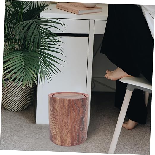 Garneck Elegant Wood Grain Pedal Trash Can Swing Lid Kitchen Garbage Can Bathroom Waste Basket Imitated Wood Pail