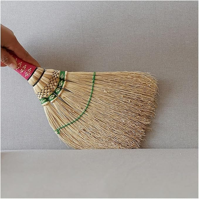 Dust Brushes Anti-Static Dust Brush Multifunctional Cleaning Brush Hand Broom Made of Natural Sorghum Straw Bed Brush Suitable for Home Use Cleaning Brush