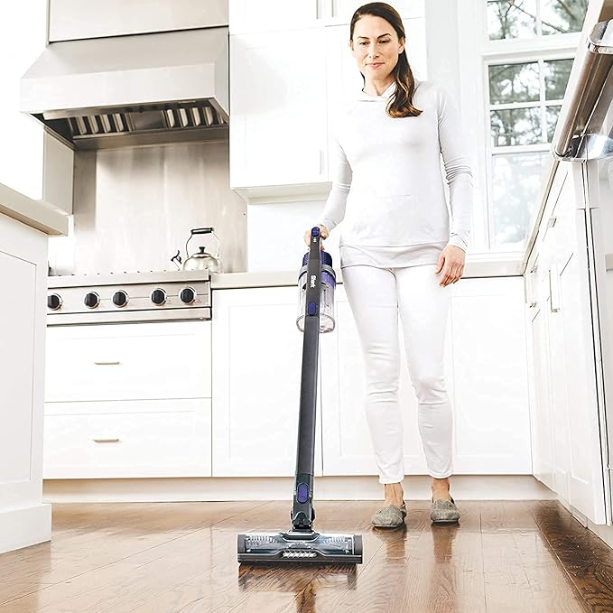 Shark Rocket Lightweight Cordless Pet Stick Vacuum 7.5 lbs Blue (Renewed) (Shark Rocket IX141-BLUE)