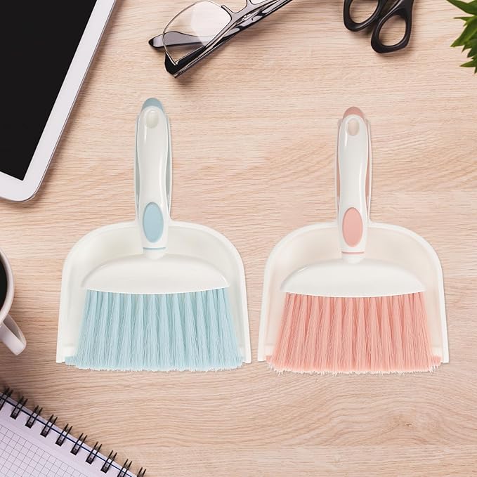 Mini Broom and Dustpan Set 3pcs Plastic Handheld Sweeping Kit for Home Use Lightweight Multi-Function Whisk Broom and Dustpan for Desktop Cleaning
