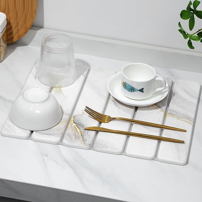 Small Stone Dish Drying Mat for Kitchen Counter 15.7×12 &amp 8x4 Quick Dry Stone Mats Foldable Water Absorbing Diatomaceous Earth Drying Dish Pad for Countertop Bottles Utensils Cup(Gold White)