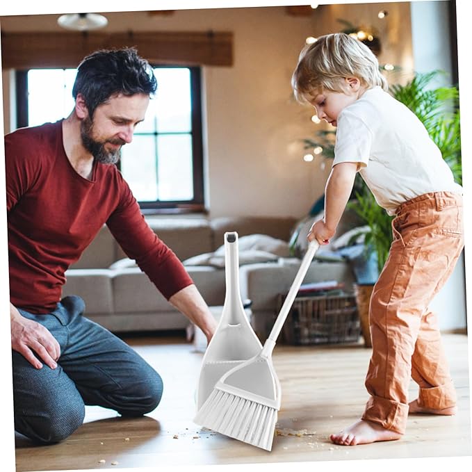 GLEAVI 1Set Mini Broom and Dustpan Small Household Cleaning Tools for Mess Cleanup Compact Desktop Use with Freestanding Design and Construction for Rv