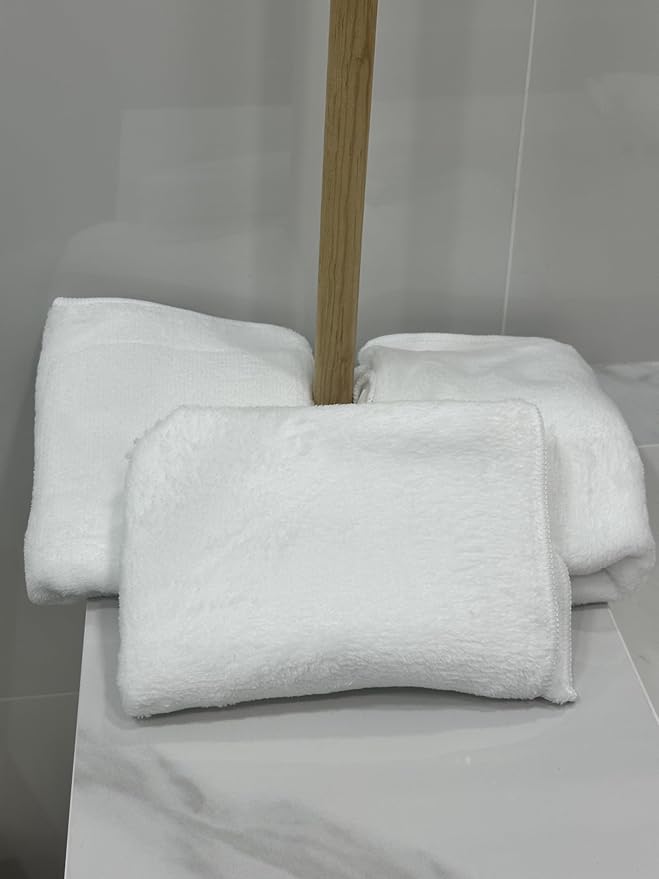 Wood Stick MOP in T Shape. Tradional Cuban Mop. Palo de trapear Cubano Include 3 Microfiber Cleaning Cloths Ultra Absorbent