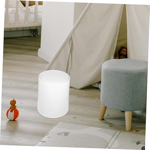 Trash Can Lid Medium Wastebasket for Bathroom Bedroom Kitchen Grey and White Compact for Easy Placement Home Spaces