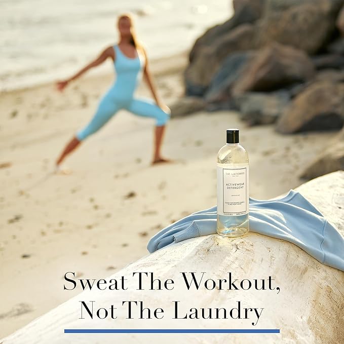 The Laundress Activewear Laundry Detergent 32 Oz Marine Fragrance 4-in-1 Enzyme Blend for Workout Performance Fabrics Fights Sweat Odors &amp Stains USDA Certified Biobased Product (90%)