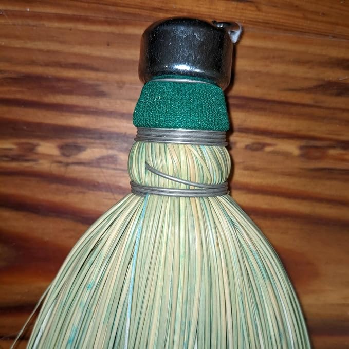 Lehman's Amish-Made Whisk Broom - Authentic Corn Straw Broom with Metal Hanging Hook Natural 11 inches