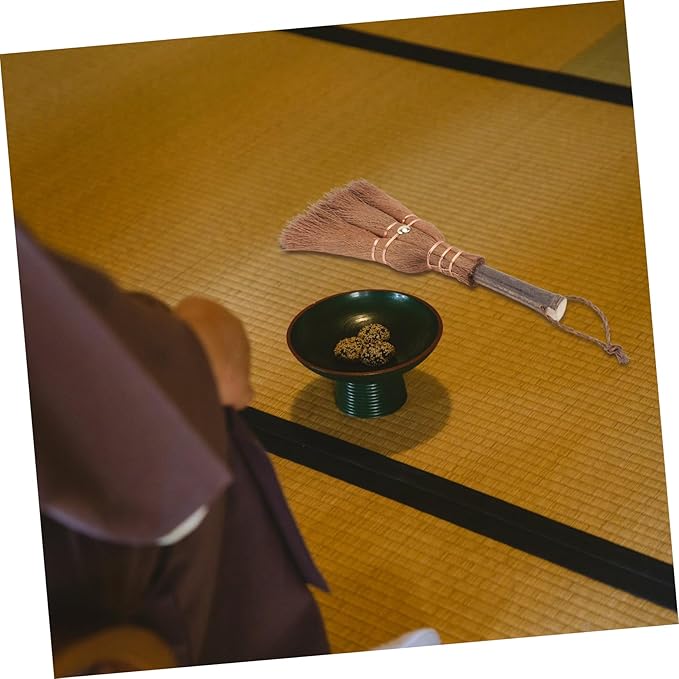 3pcs Mini Palm Broom Compact Natural Household Sweeping Tool for and Cleaning Desktops Small Broom Soft Bristles for Tea Accessories