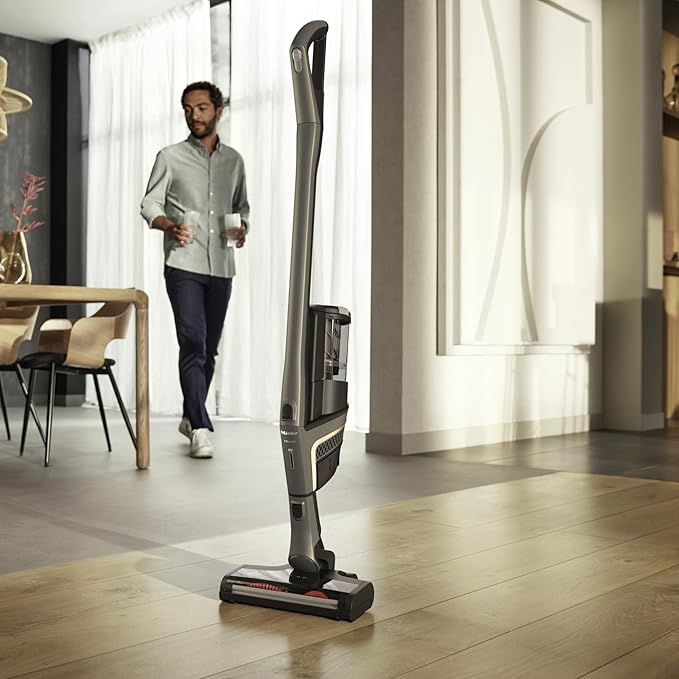 Miele Triflex HX2 Pro Cordless Stick Vacuum Cleaner 120 min runtime Infinity Grey PearlFinish / Rose Gold