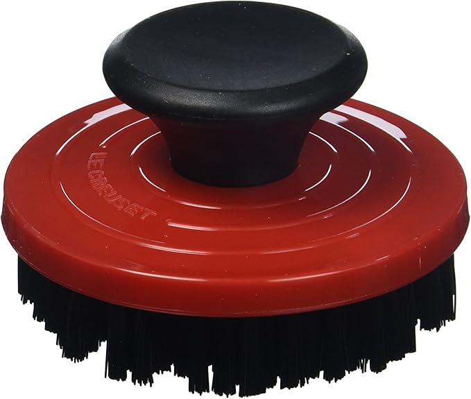 Le Creuset 2-Piece Cleaning Set Nylon Brush Kitchen Product 3.25 Cerise with Enameled Cast Iron 8.45 fl. oz. Cookware Cleaner