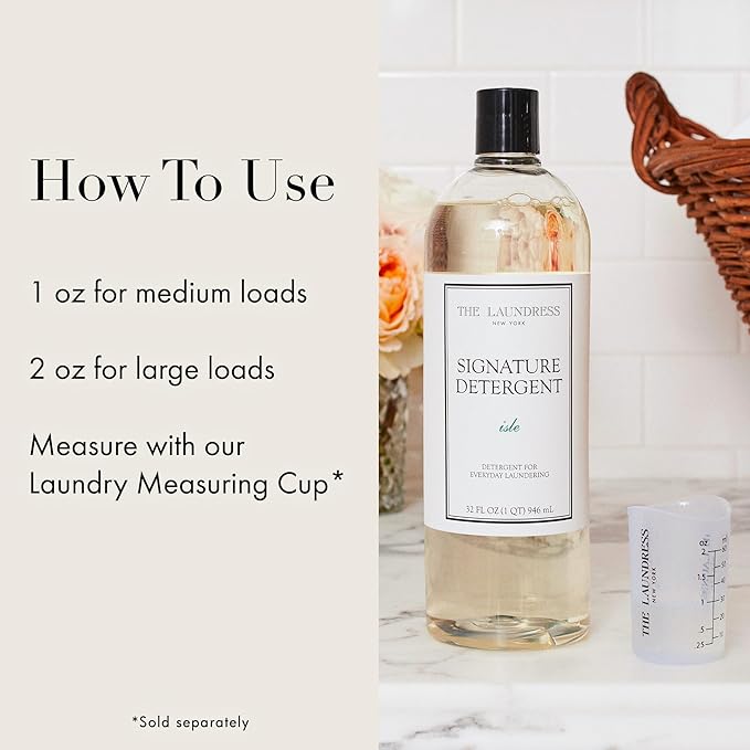 The Laundress Signature Isle Detergent Coastal Inspired Scent Concentrated Laundry Detergent Liquid Tough on Stains Isle Scent 32 oz.