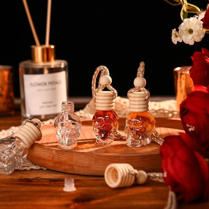 BBTO 200 Pcs Hanging Car Diffuser Bottles Bulk Empty Clear Glass Air Freshener Bottles with Wooden Cap for Perfume Essential Oils Fragrance Aromatherapy Ornament(Skull)