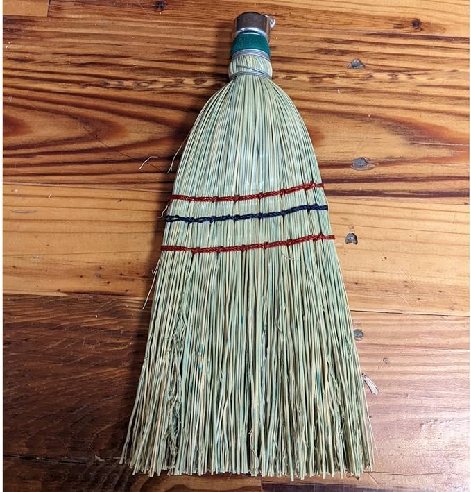Lehman's Amish-Made Whisk Broom - Authentic Corn Straw Broom with Metal Hanging Hook Natural 11 inches