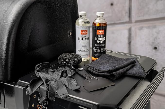 Traeger Grills Deep Cleaning Kit - Exterior Detailing Spray (16oz) Foaming Degreaser (16oz) Grill Scraper &amp Pad Microfiber Towels Nitrile Gloves - Tools for Cleaning Grill Smoker Oven Gridd