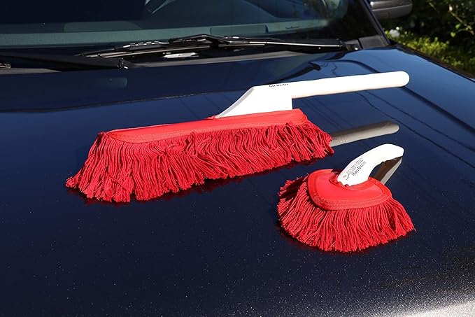 The Original California Car Duster Detailing Kit with Plastic Handle Model Number: 62445  Red