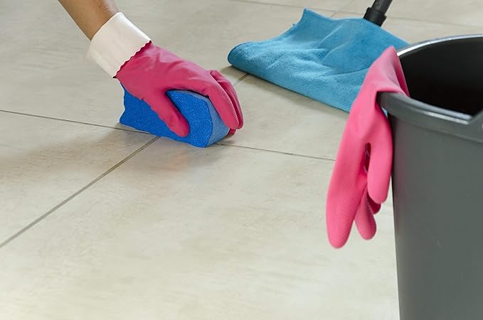 MAPEI Ultracare Concentrated Tile &amp Grout Cleaner (32 oz)