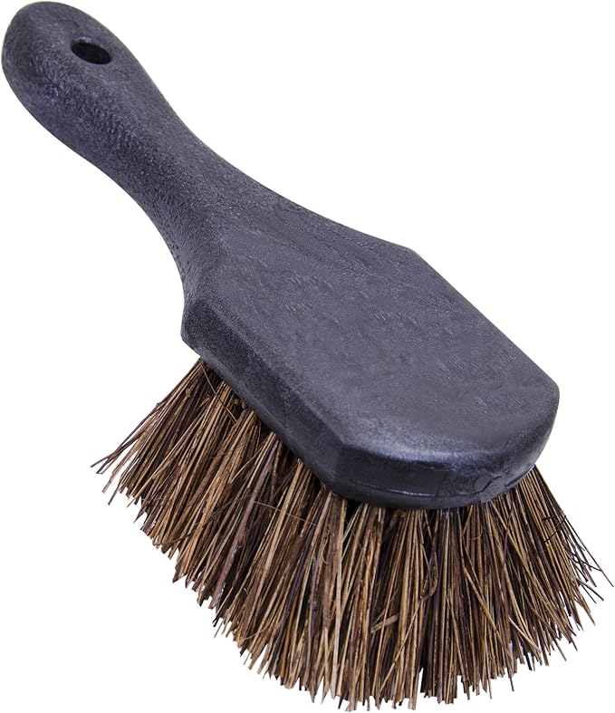 Quickie Rough Surface Gong Brush 8.5 Inch Handle Coarse Palmyra Fibers Perfect for Rough Surfaces Steel Buckets Patios Concrete