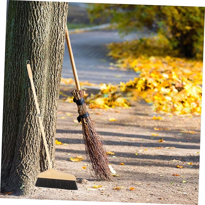 STOBOK Horse Hair Broom with Horsehair Bristles and Stainless Steel Handle Soft Broom for Sweeping Indoor Hardwood Floors Ideal for Home Hair Salon and Pet Hair Removal