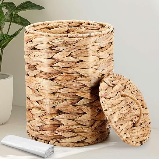 Ctosree 3.8 Gallons Large Wicker Trash Can with Lid Handle Woven Wicker Rattan Bathroom Waste Basket Boho Trash Basket with 100 Plastic Garbage Bags for Bedroom Office Laundry (Classic Style Nautral)