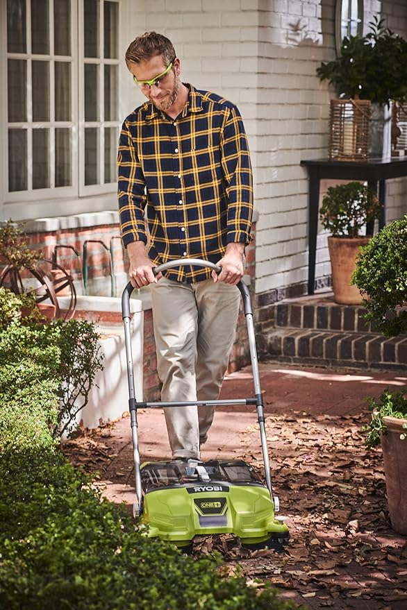 RYOBI R18SW3-0 18V ONE+ Cordless Debris Sweeper (Body Only) Green 18 V