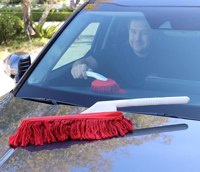 The Original California Car Duster Detailing Kit with Plastic Handle Model Number: 62445  Red