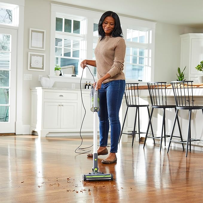 BLACK+DECKER BDXMSV009G Stick Vacuum Cleaner Brush-Bagless Corded 480-Watt Motor Power Suction 16kPa Swivel Steering Unlimited Runtime Green/Gray