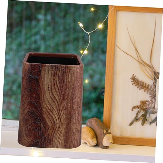 Unomor Wood Grain Plastic Trash Can Faux Wood Wastebasket for Kitchen Bathroom to Clean and Maintain Elegant Design for Home Decor