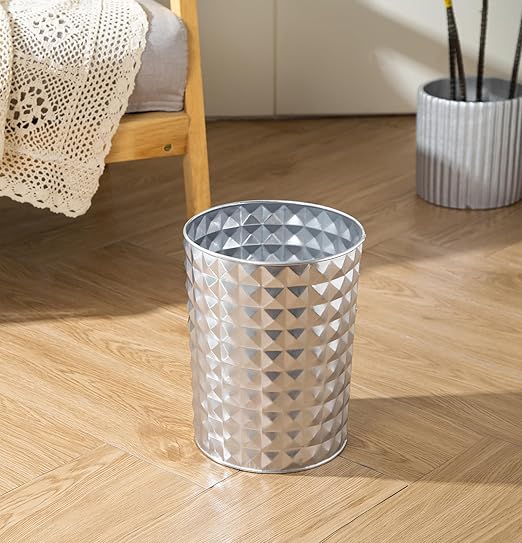 Small Round Metal Trash Can Wastebasket Decorative Diamond Pattern Garbage Can Waste Paper Bin Modern Farmhouse Round Trash Bin for Bathroom Bedroom Kitchen and Office (Silver)
