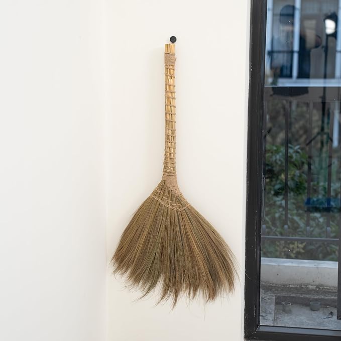 Outdoor Broom for Floor Cleaning 43.3'' Length Heavy-Duty Natural Grass Broom for Sweeping Concrete Courtyard Garage Patio Indoor Home Kitchen Office Lobby