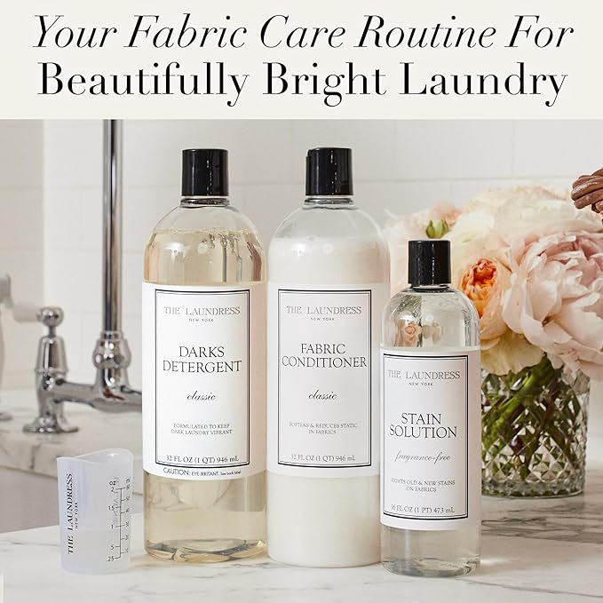 The Laundress Darks Detergent Concentrated Laundry Detergent Liquid For Rich Vibrant Colors Tough on Stains Classic Scent 32 oz.