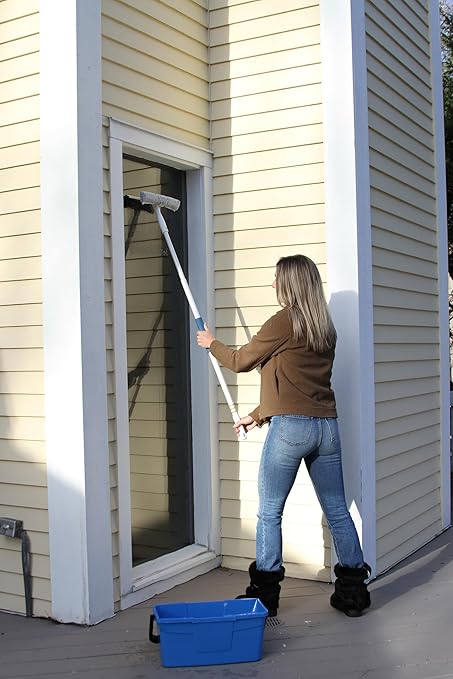 Unger - 978902 Window Washing Starter Kit with 2-in-1 Microfiber Combi Collapsible Pole Microfiber Cloth and Bucket